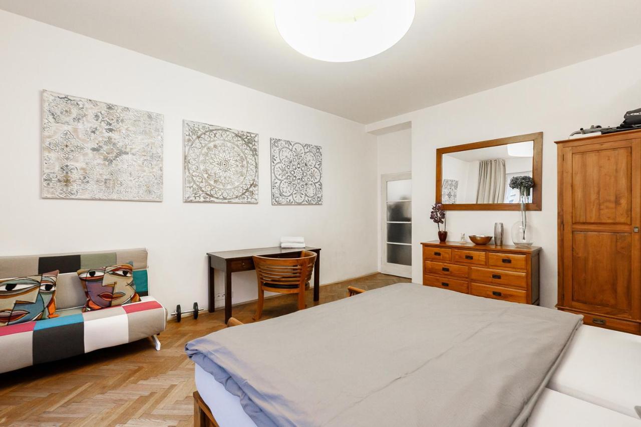 פראג Luxury Apartment Dlouha מראה חיצוני תמונה