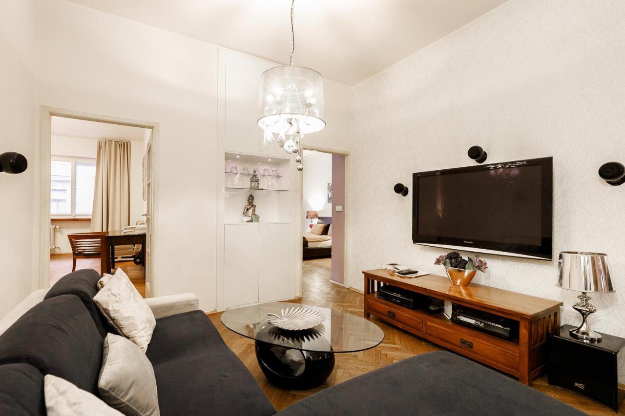 פראג Luxury Apartment Dlouha מראה חיצוני תמונה